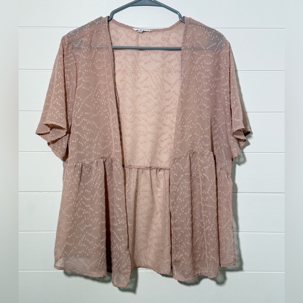 Maurices Blush Textured Kimono
